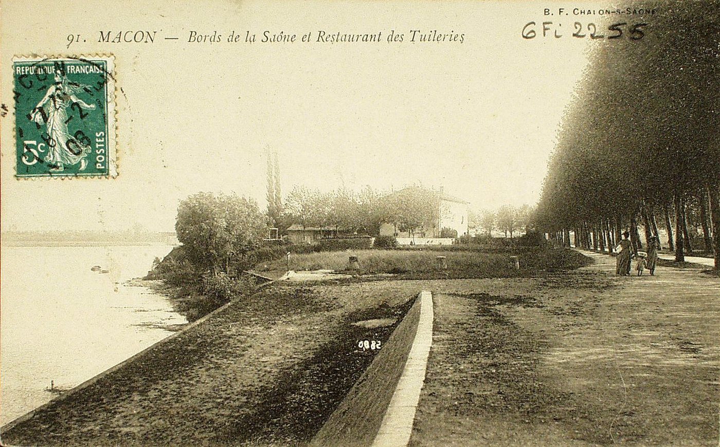 Mâcon. Bords de la Saône et restaurant des Tuileries.