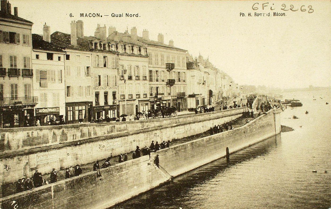 Mâcon. Quai nord.