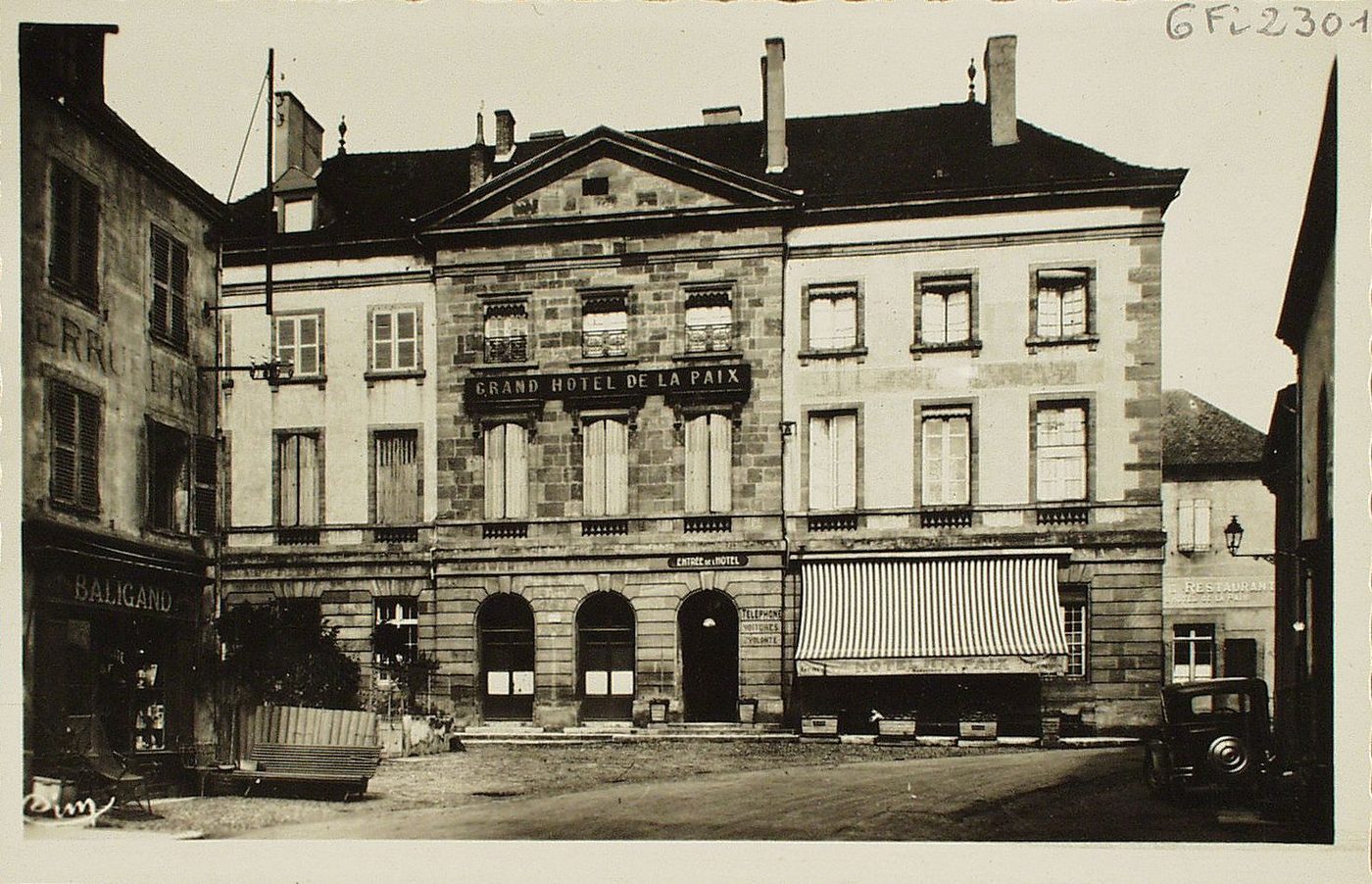 Marcigny. Grand hôtel de la Paix.