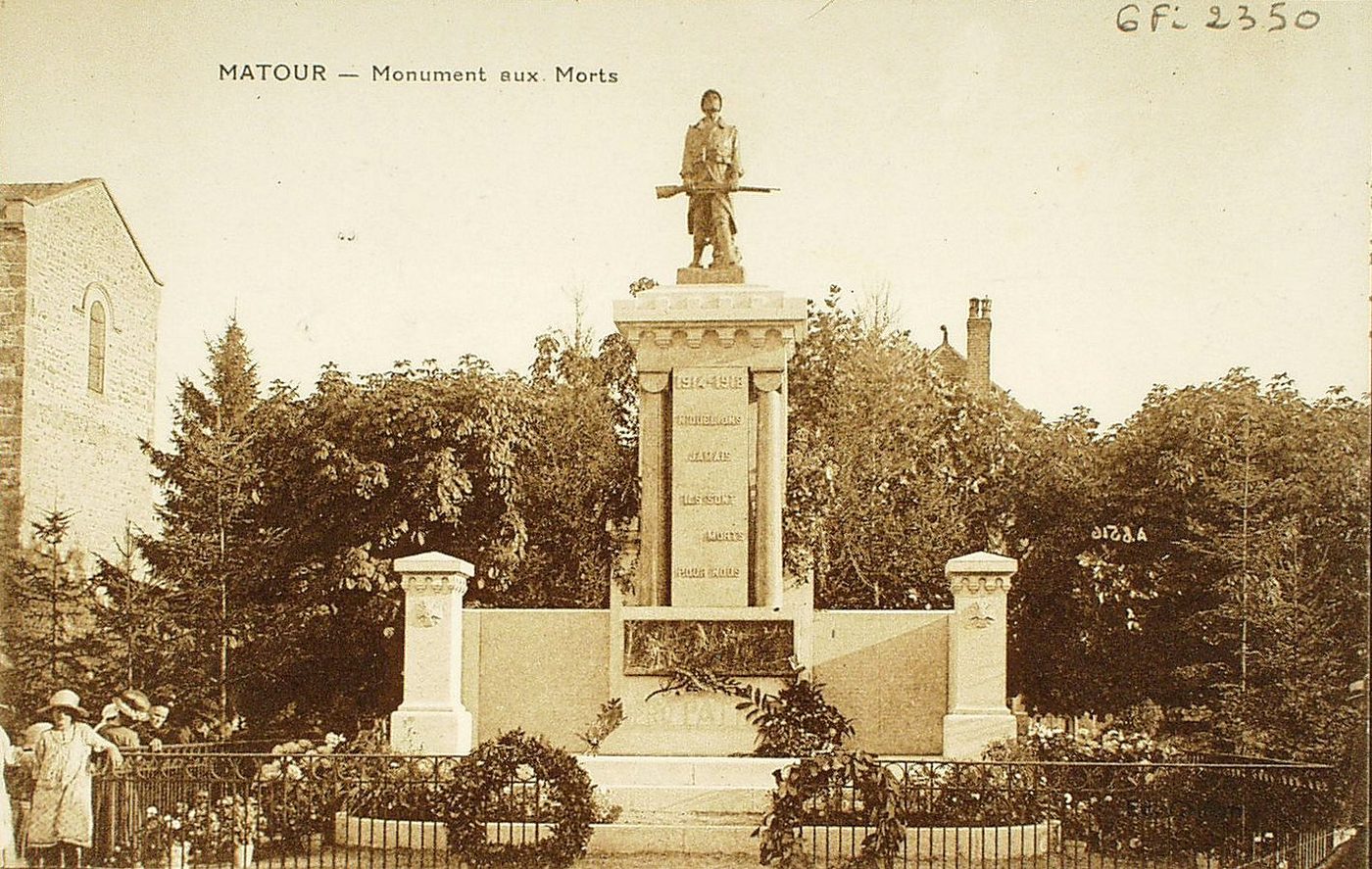 Matour. Monument aux morts.