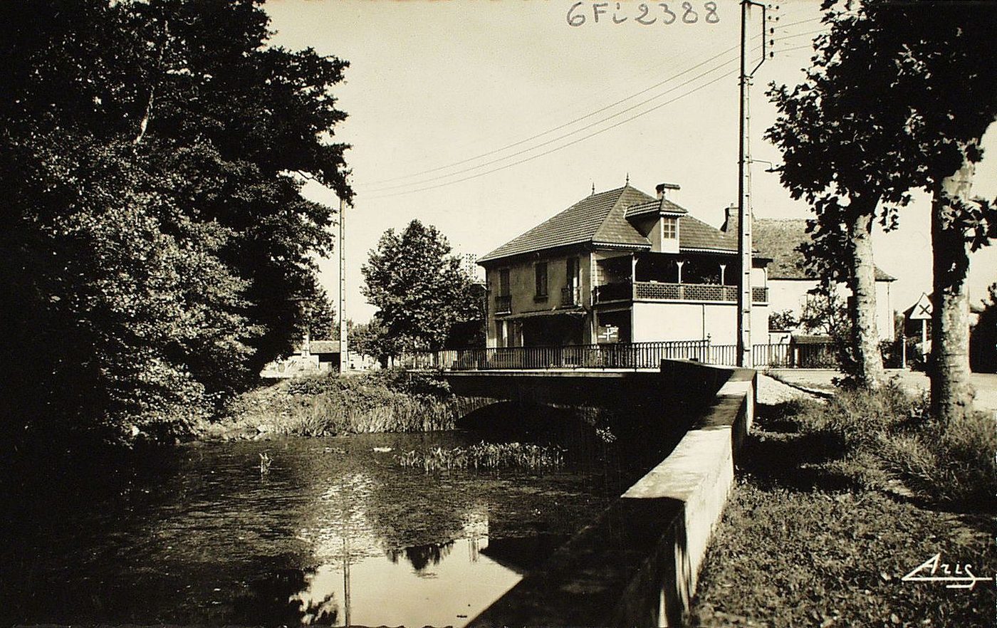Mervans. Le pont sur le Briaut.