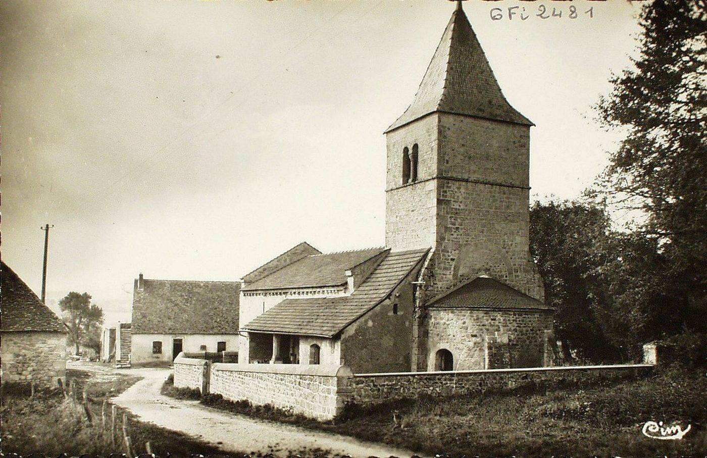 Montmort. L'église.
