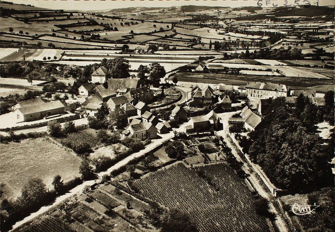 Moroges. Vue aérienne.