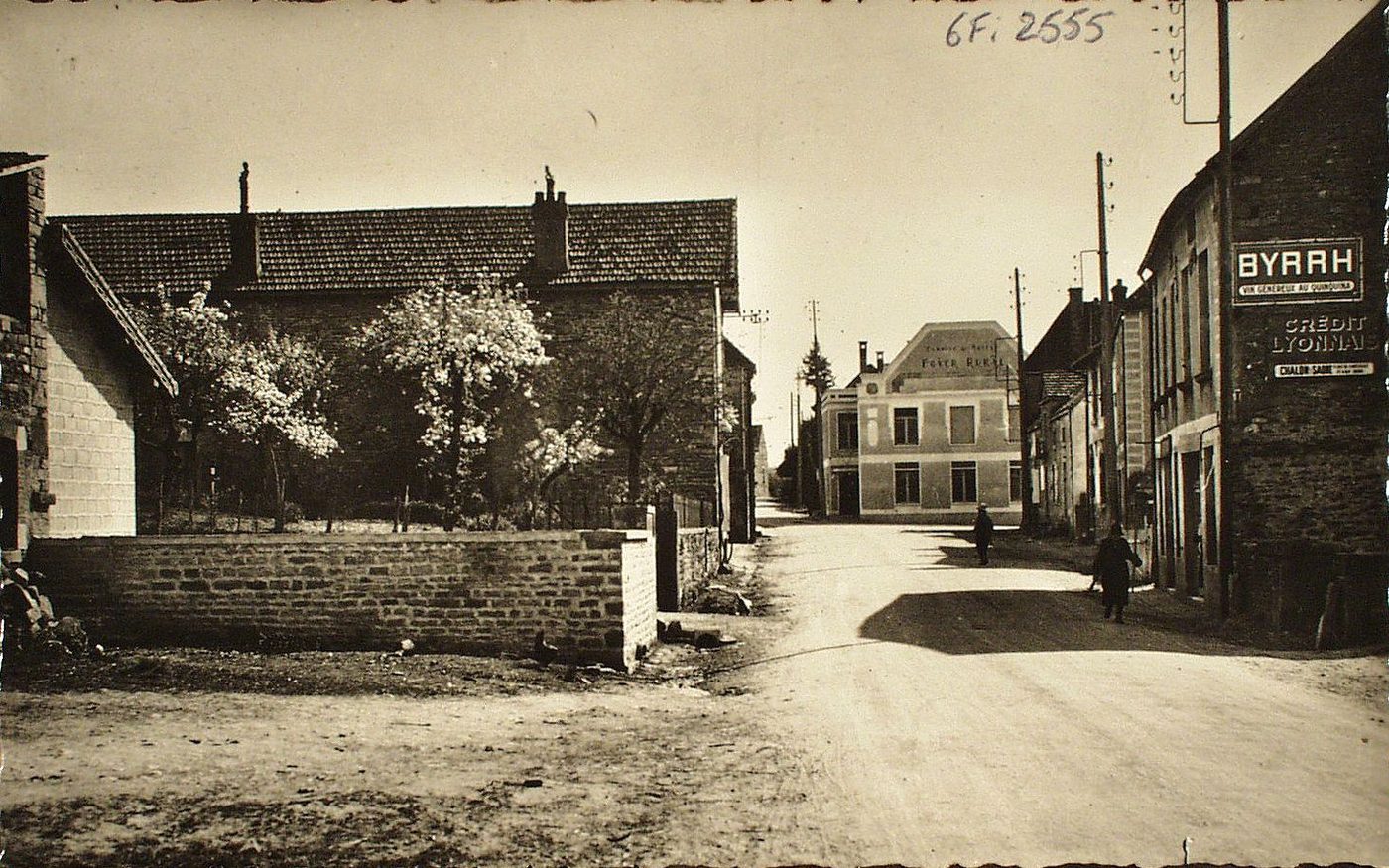 Nanton. Grande Rue.