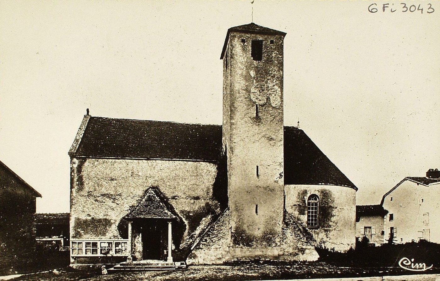 Environs de Cluny. Eglise de Sainte-Cécile.