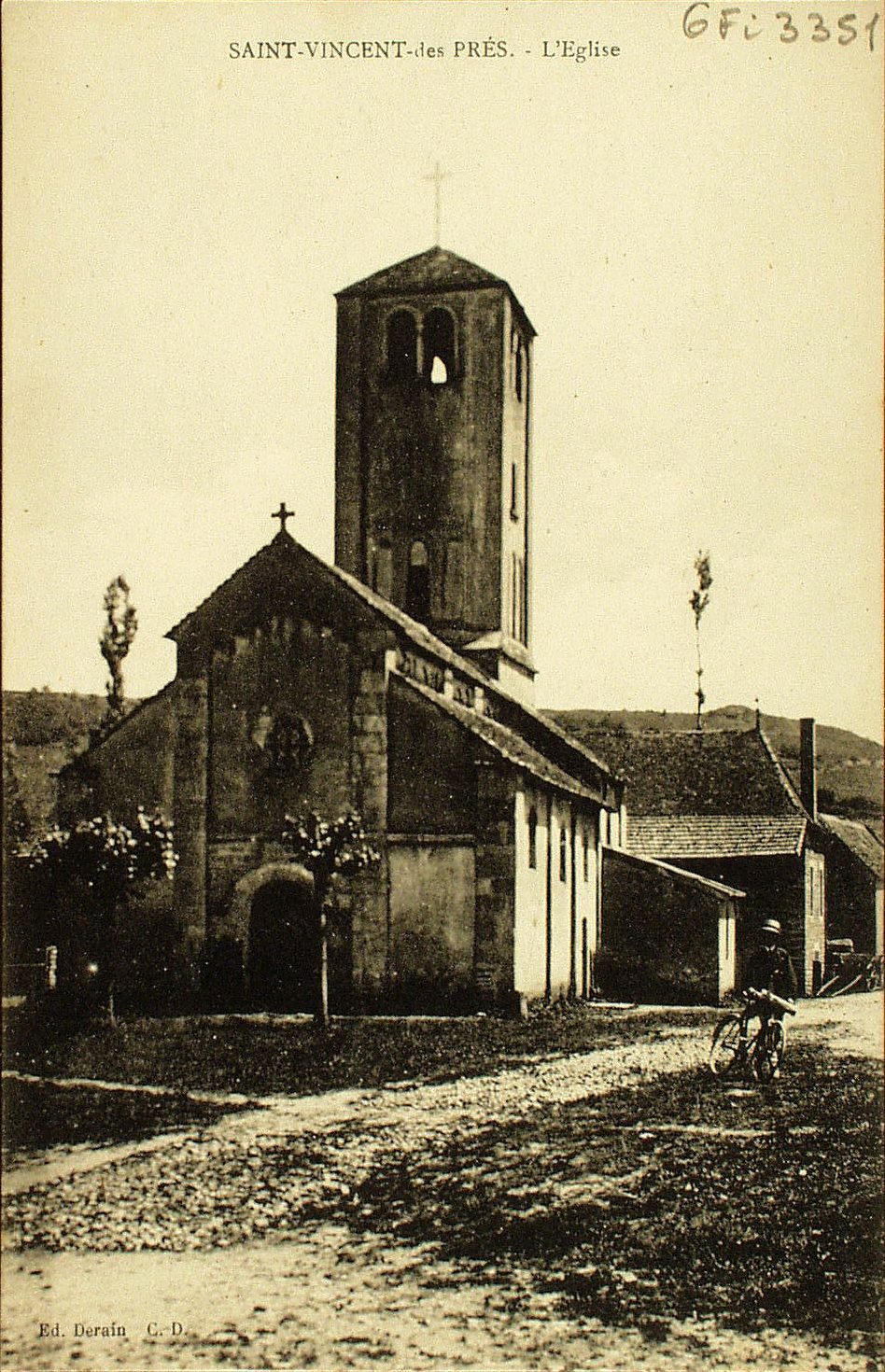 Saint-Vincent-des-Prés. L'église.