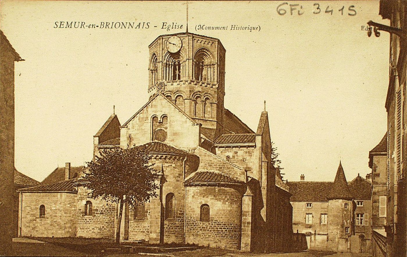 Semur-en-Brionnais. Eglise (monument historique).