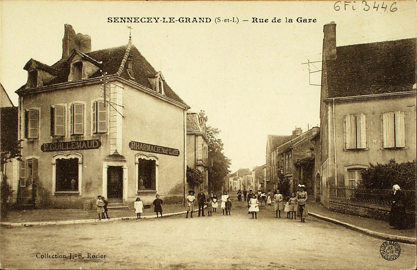 Sennecey-le-Grand. Rue de la Gare.