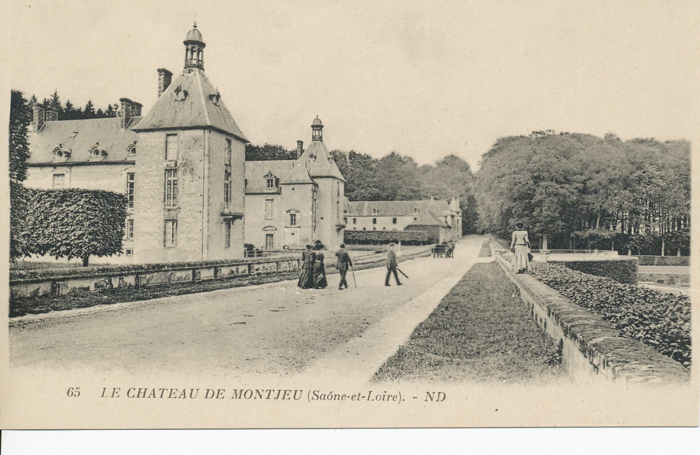 Le château de Montjeu.