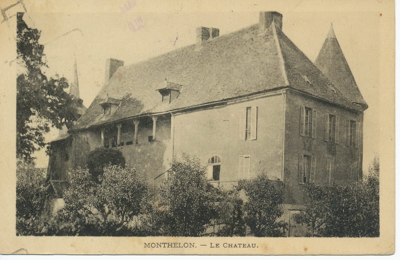 Monthelon. Le château.