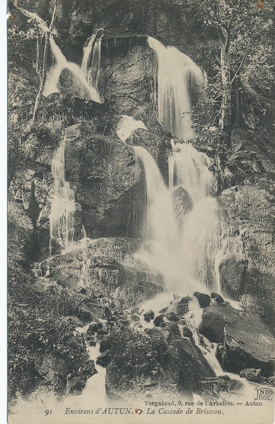 Environs d'Autun. La cascade de Brisecou.