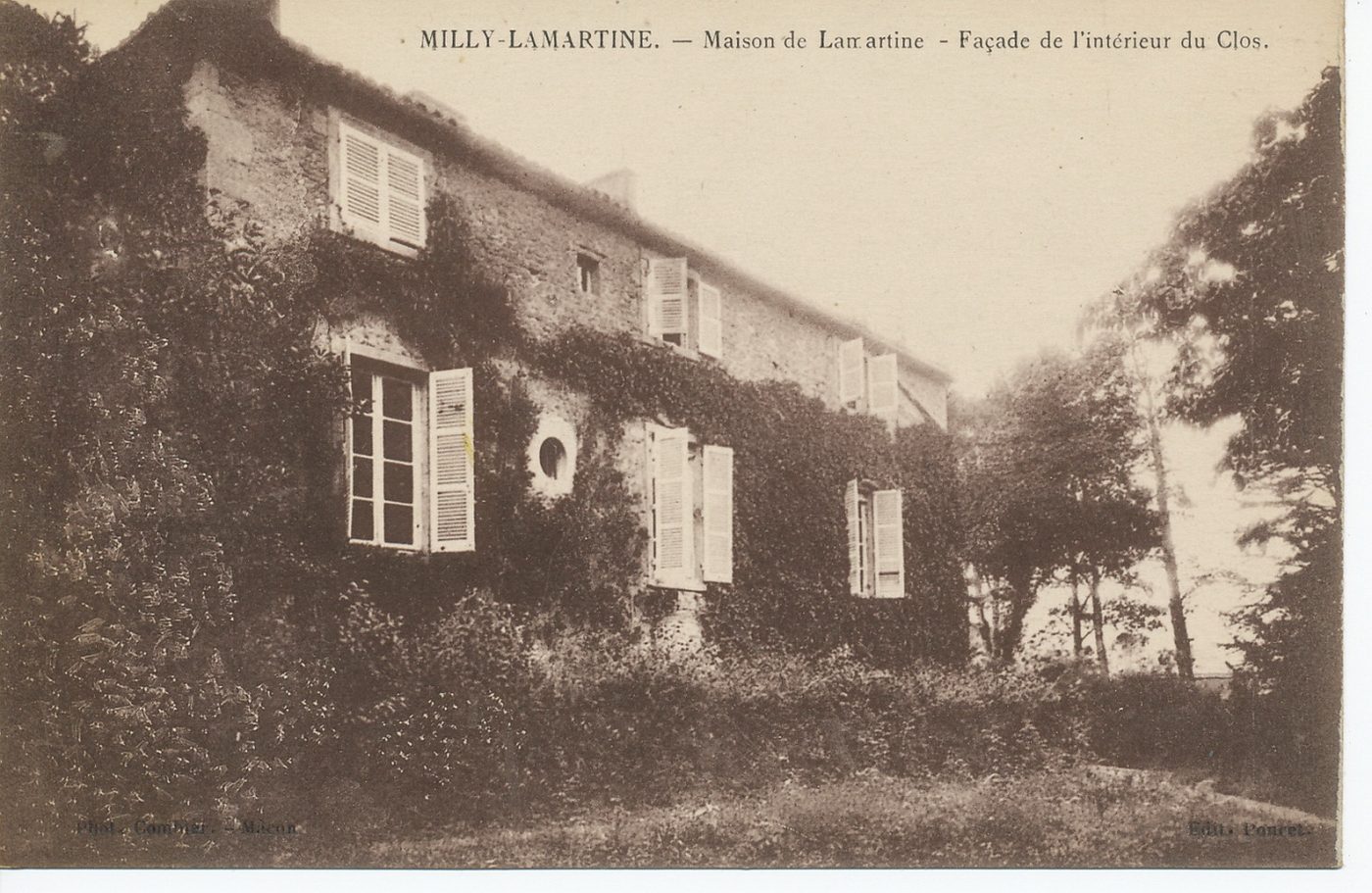 Milly-Lamartine. Maison de Lamartine. Façade de l'intérieur du Clos.