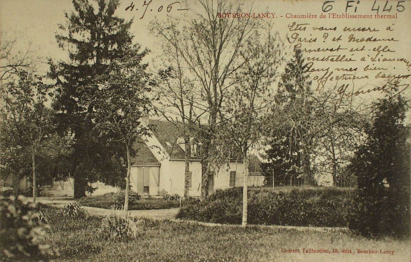 Bourbon-Lancy. Chaumière de l'établissement thermal.