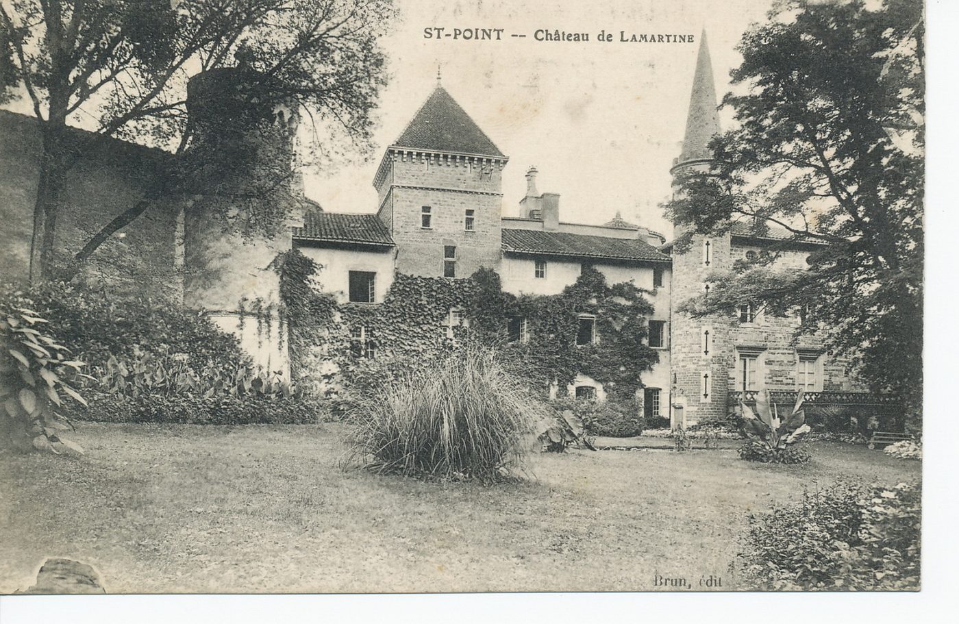 Saint-Point. Château de Lamartine.