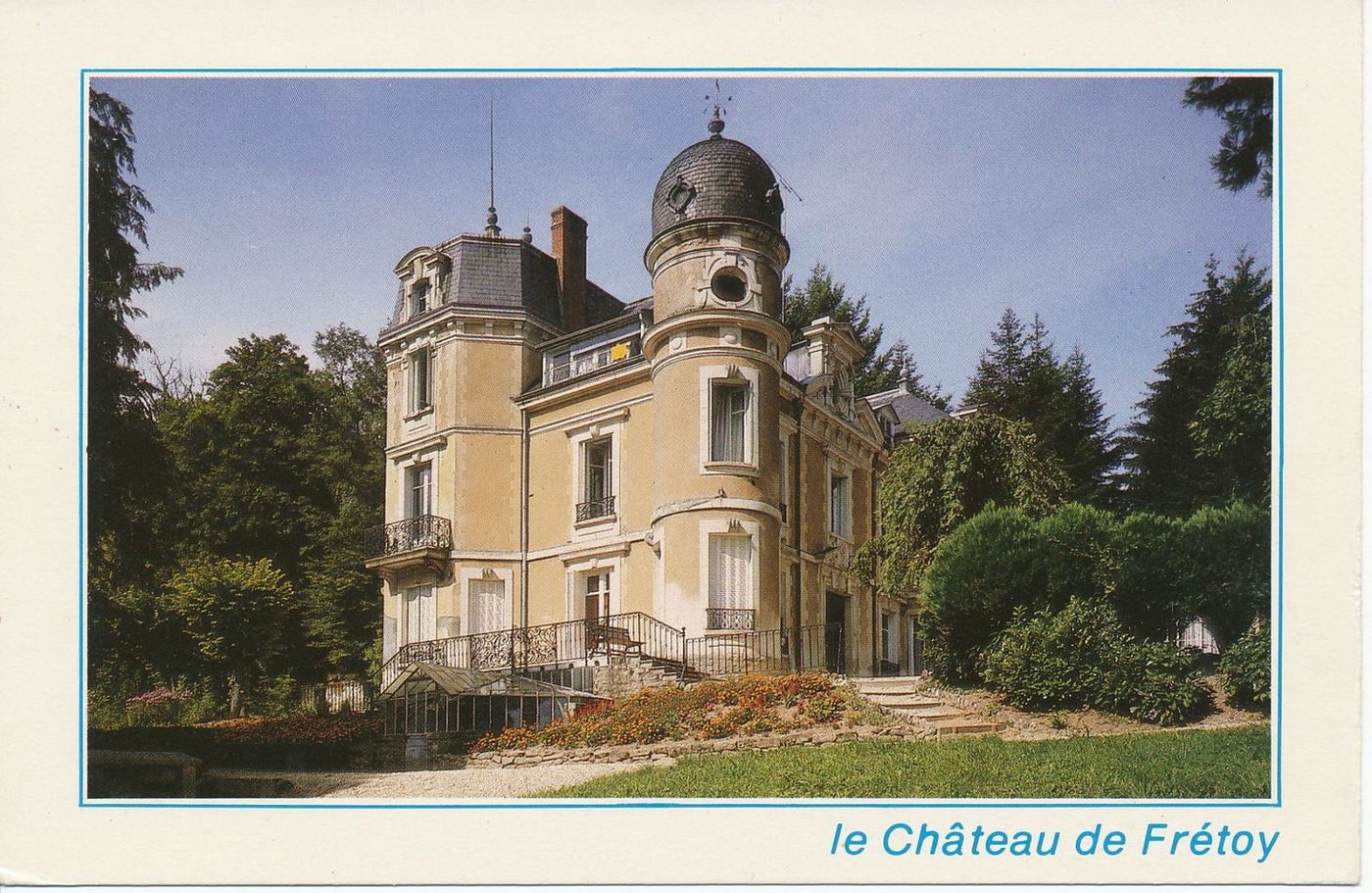 Epinac. Le château de Fretoy.