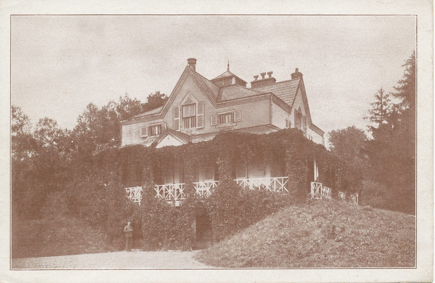 Chalet du Chambegon par Pierre-de-Bresse. Téléphone 45.