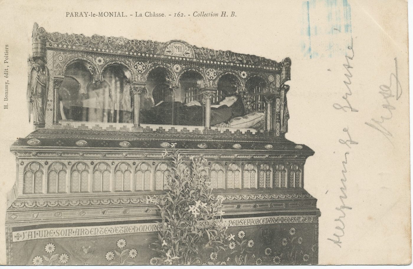 Paray-le-Monial. La châsse.