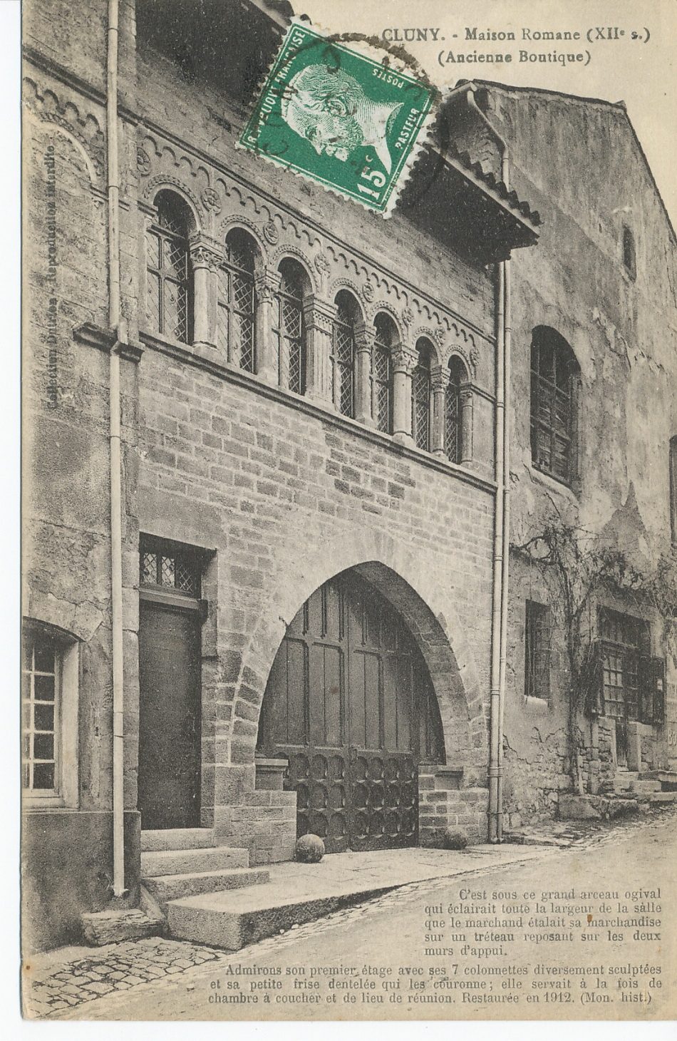 Cluny. Maison romane (XIIe s., ancienne boutique).