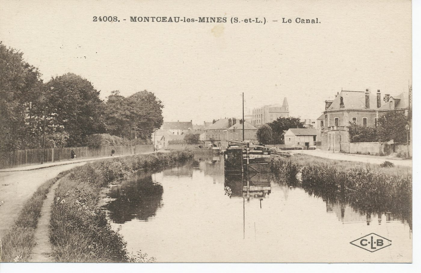 Montceau-les-Mines. Le canal.