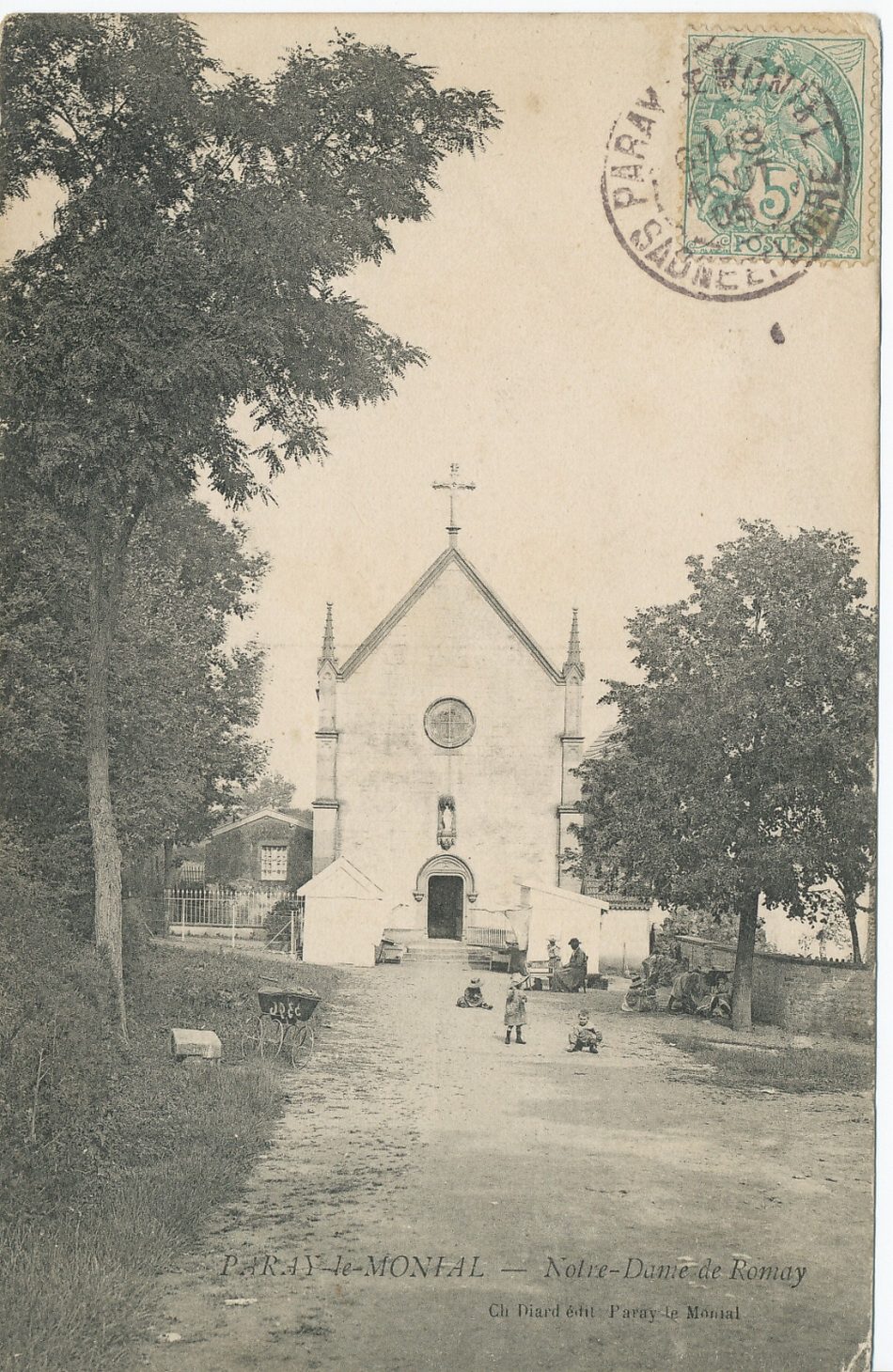 Paray-le-Monial. Notre-Dame-de-Romay.