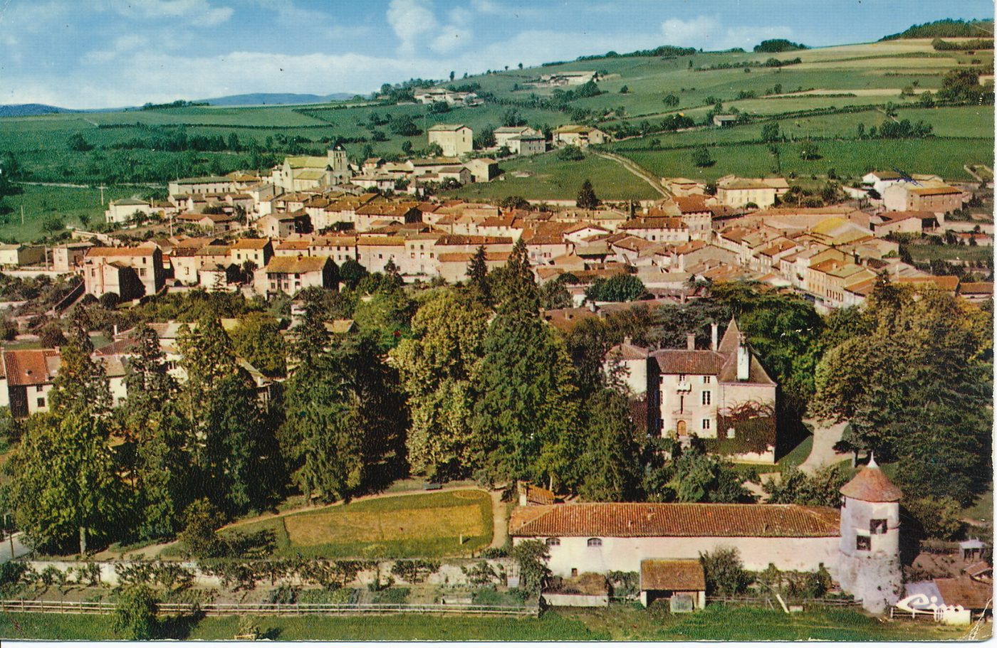 Tramayes. Vue générale aérienne.
