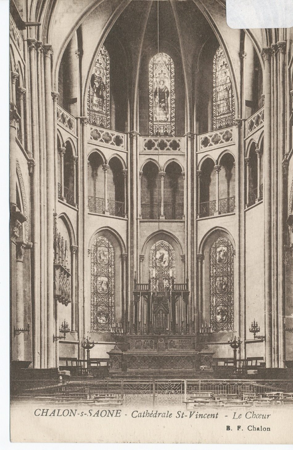 Chalon-sur-Saône. Cathédrale Saint-Vincent. Le choeur.