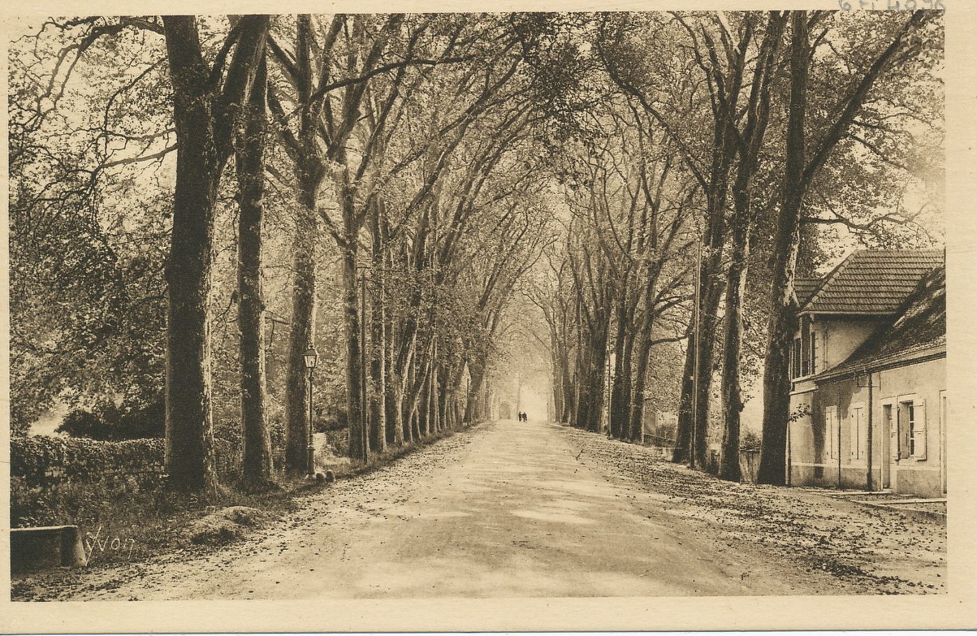 La douce France. Paray-le-Monial. Avenue de Charolles et route de Romay.