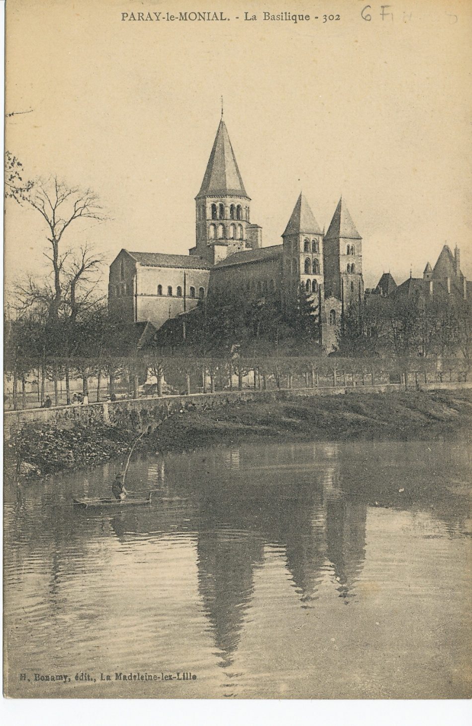 Paray-le-Monial. La basilique.