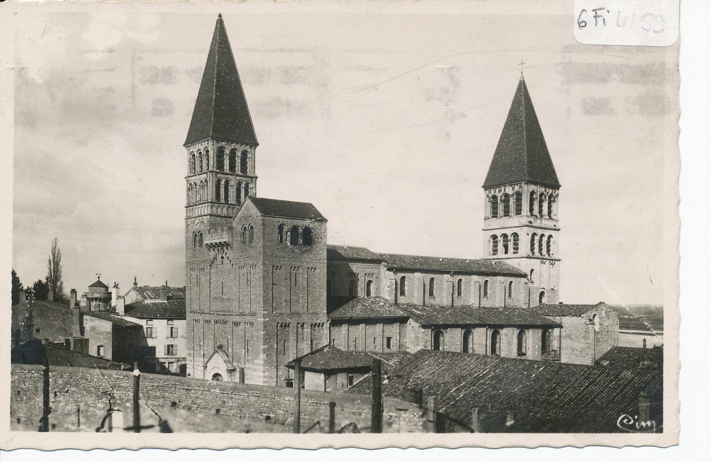 Tournus. Eglise Saint-Philibert (mon. hist).