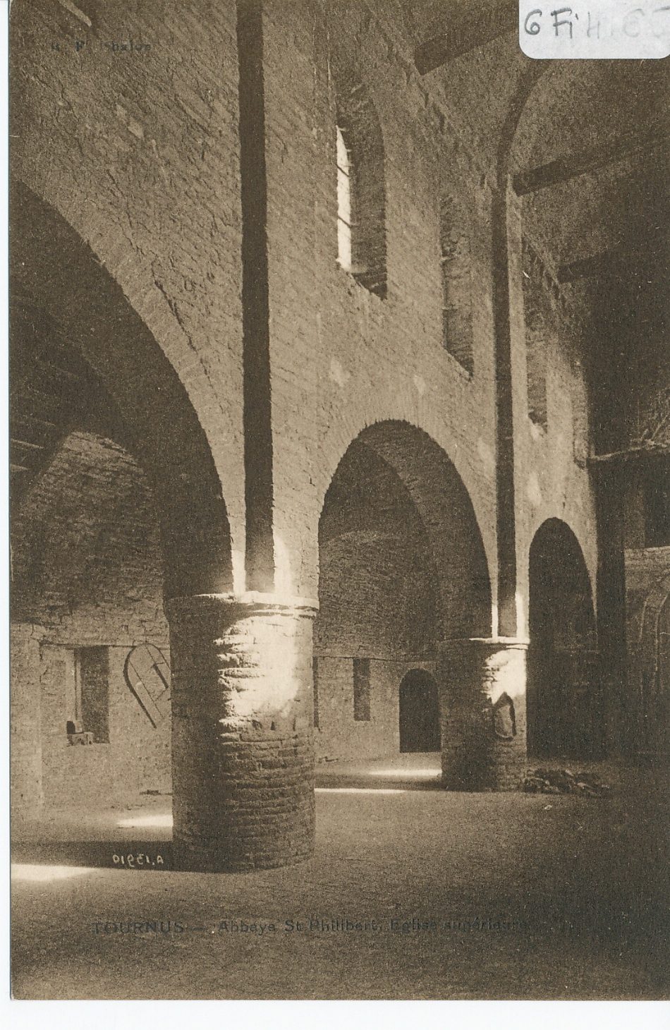 Tournus. Abbaye Saint-Philibert. Eglise supérieure.