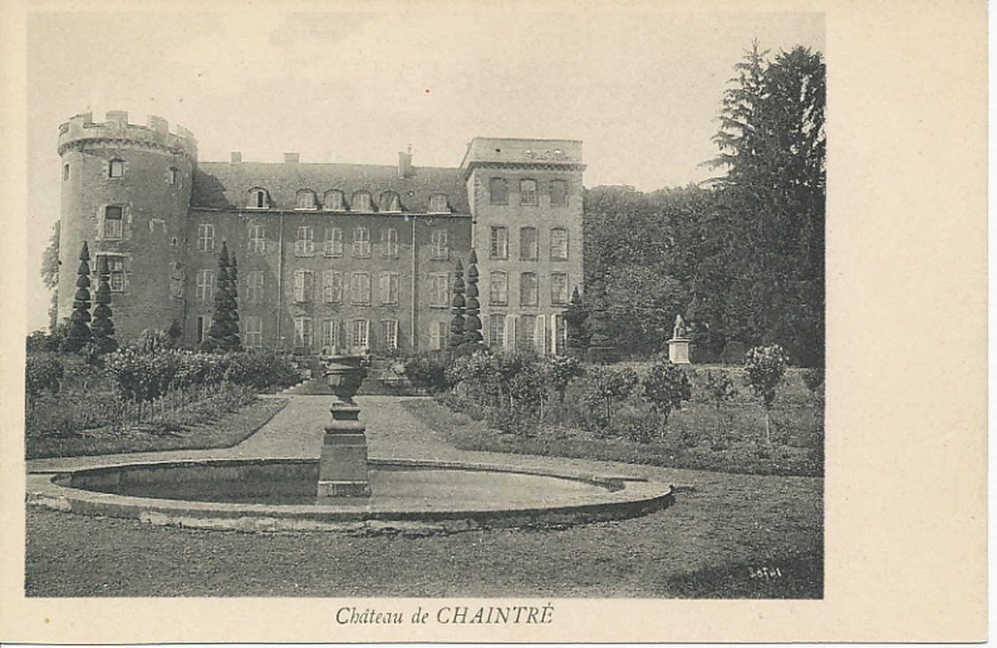 Château de Chaintré.
