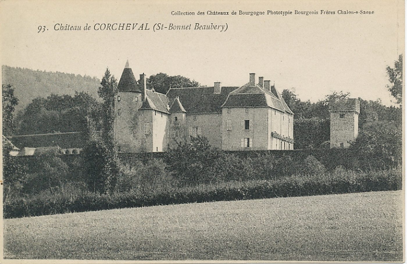 Château de Corcheval (Saint-Bonnet - Beaubery).