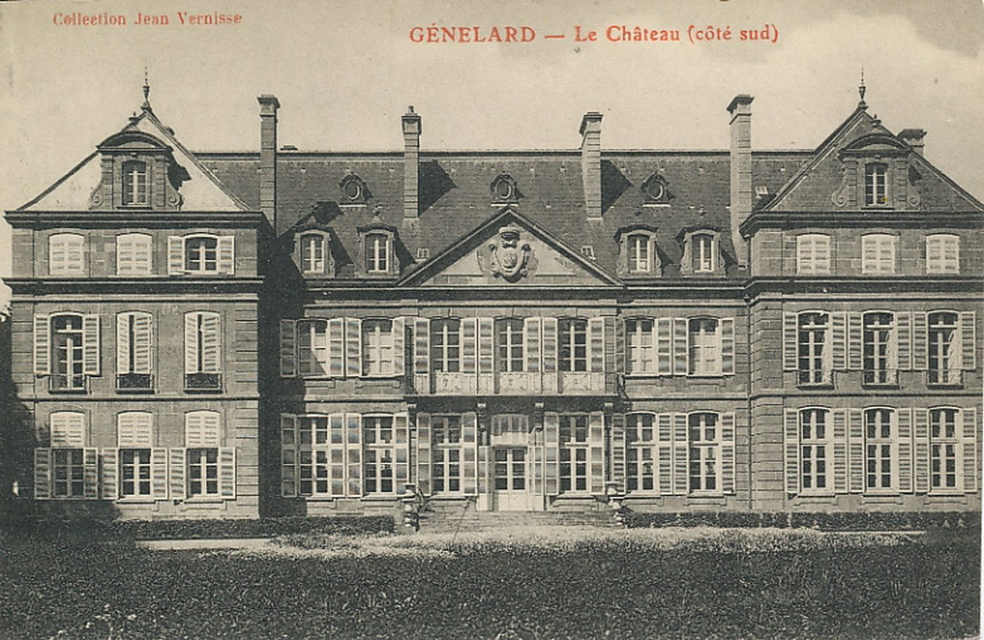 Génélard. Le château (côté Sud).