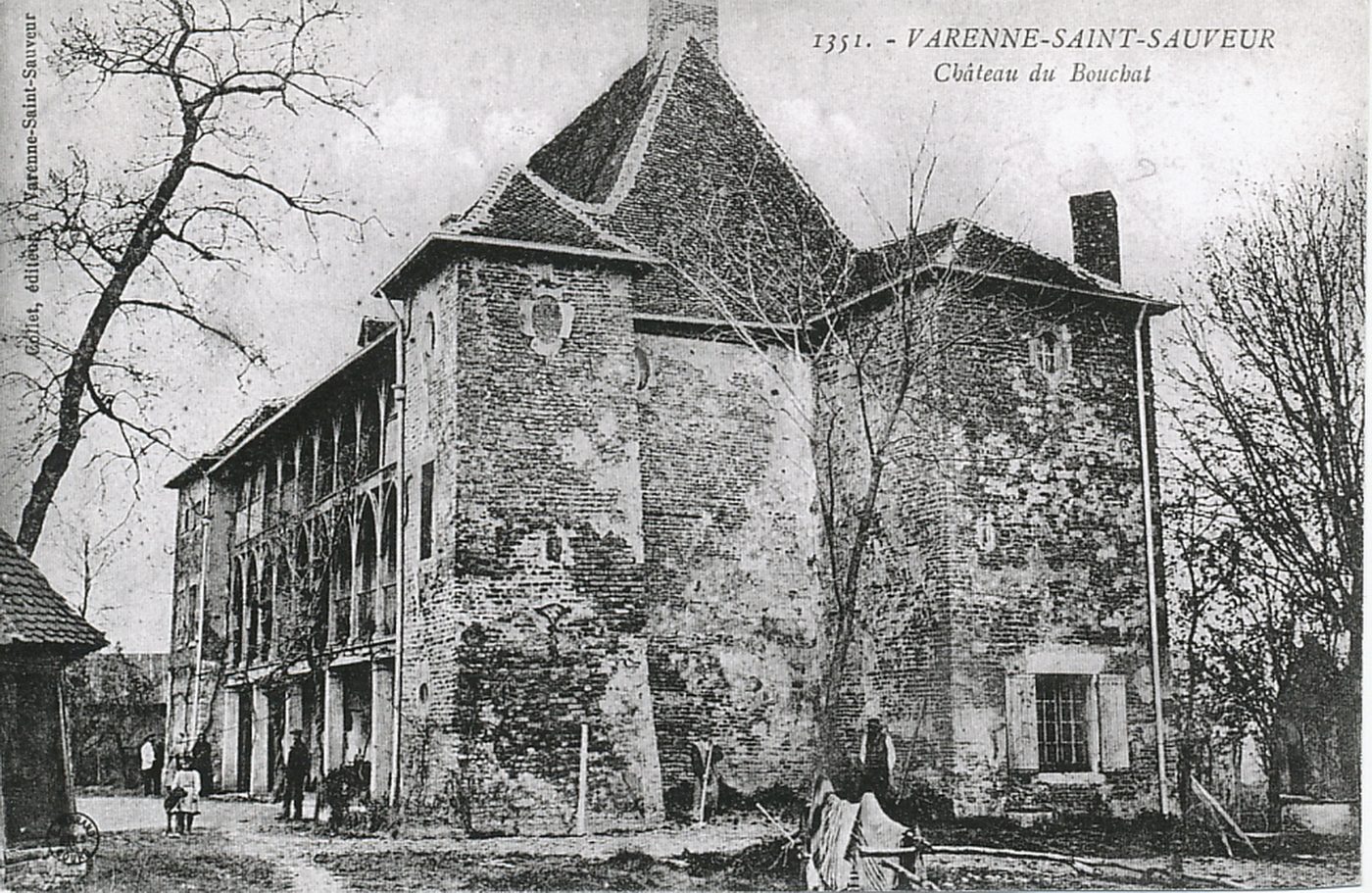 Varennes-Saint-Sauveur. Château du Bouchat.