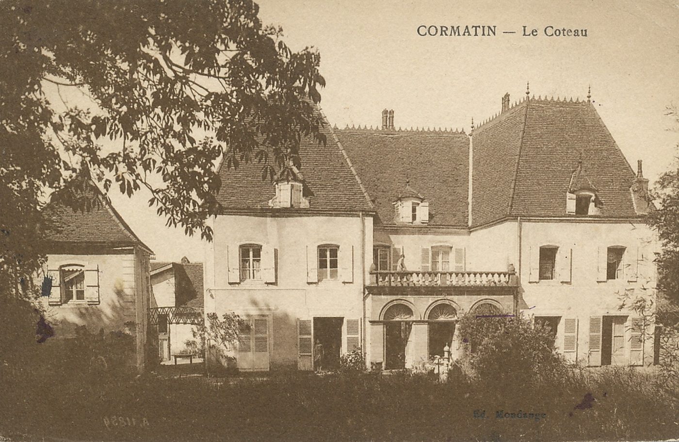 Cormatin. Le Coteau.