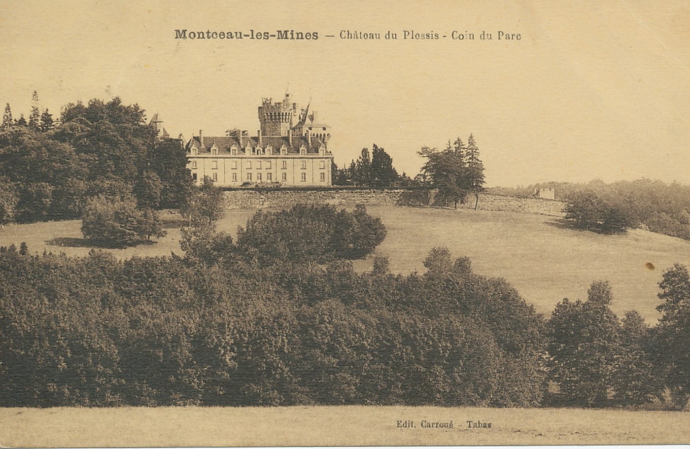 Montceau-les-Mines. Château du Plessis. Coin du parc.
