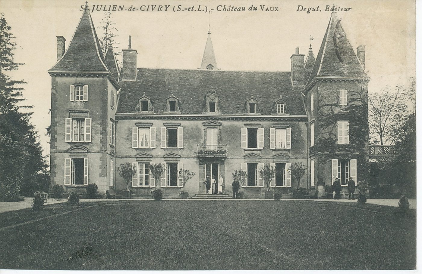 Saint-Julien-de-Civry. Château de Vaulx.
