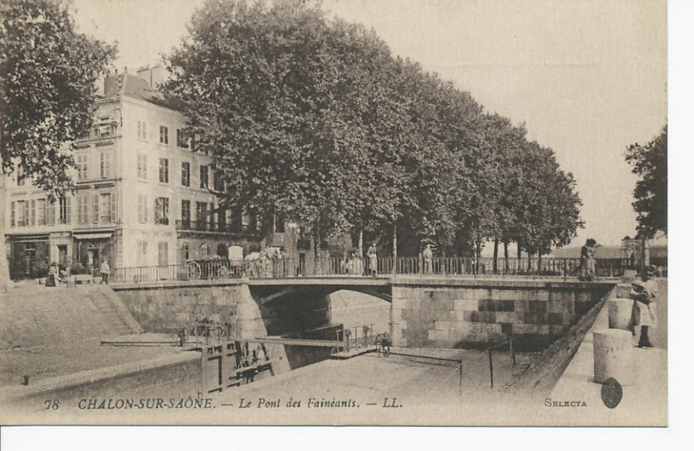 Chalon-sur-Saône. Le pont des Fainéants.