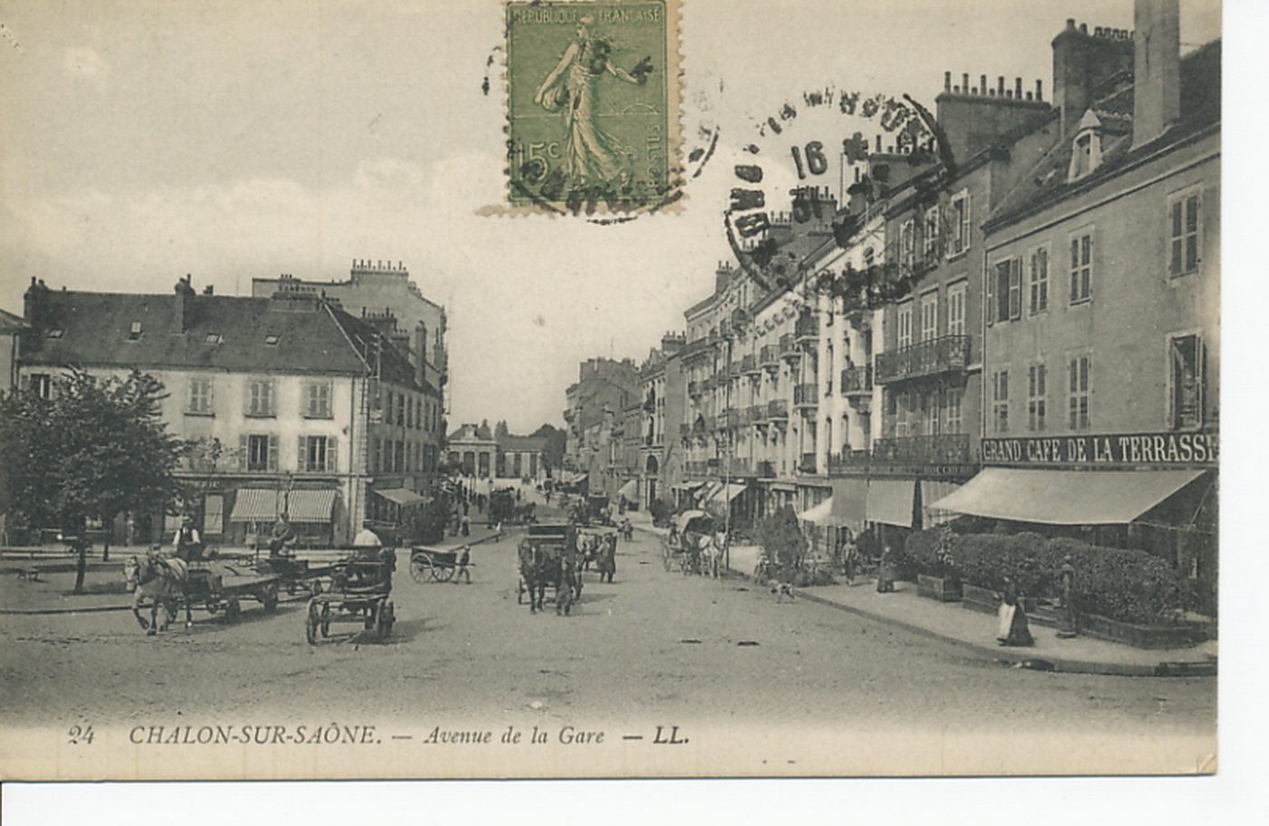 Chalon-sur-Saône. Avenue de la Gare.