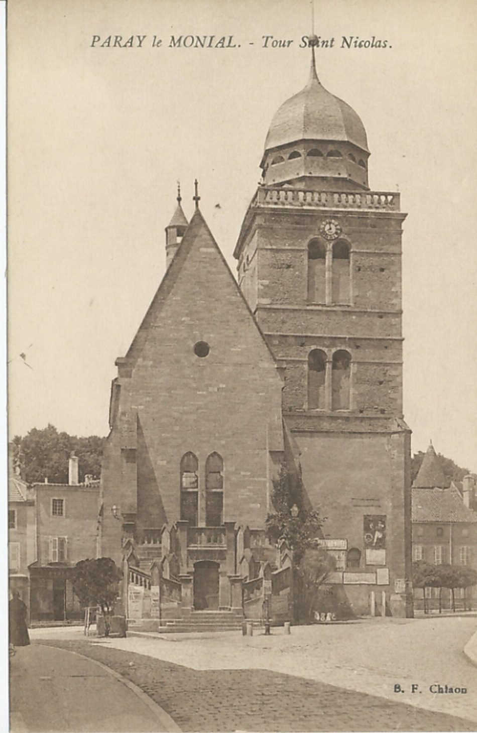 Paray-le-Monial. Tour Saint-Nicolas.