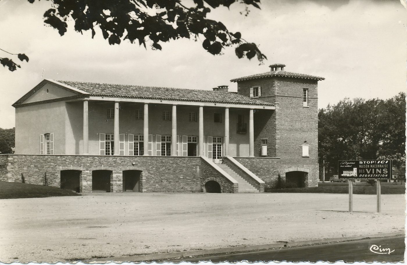 Maison mâconnaise des Vins.
