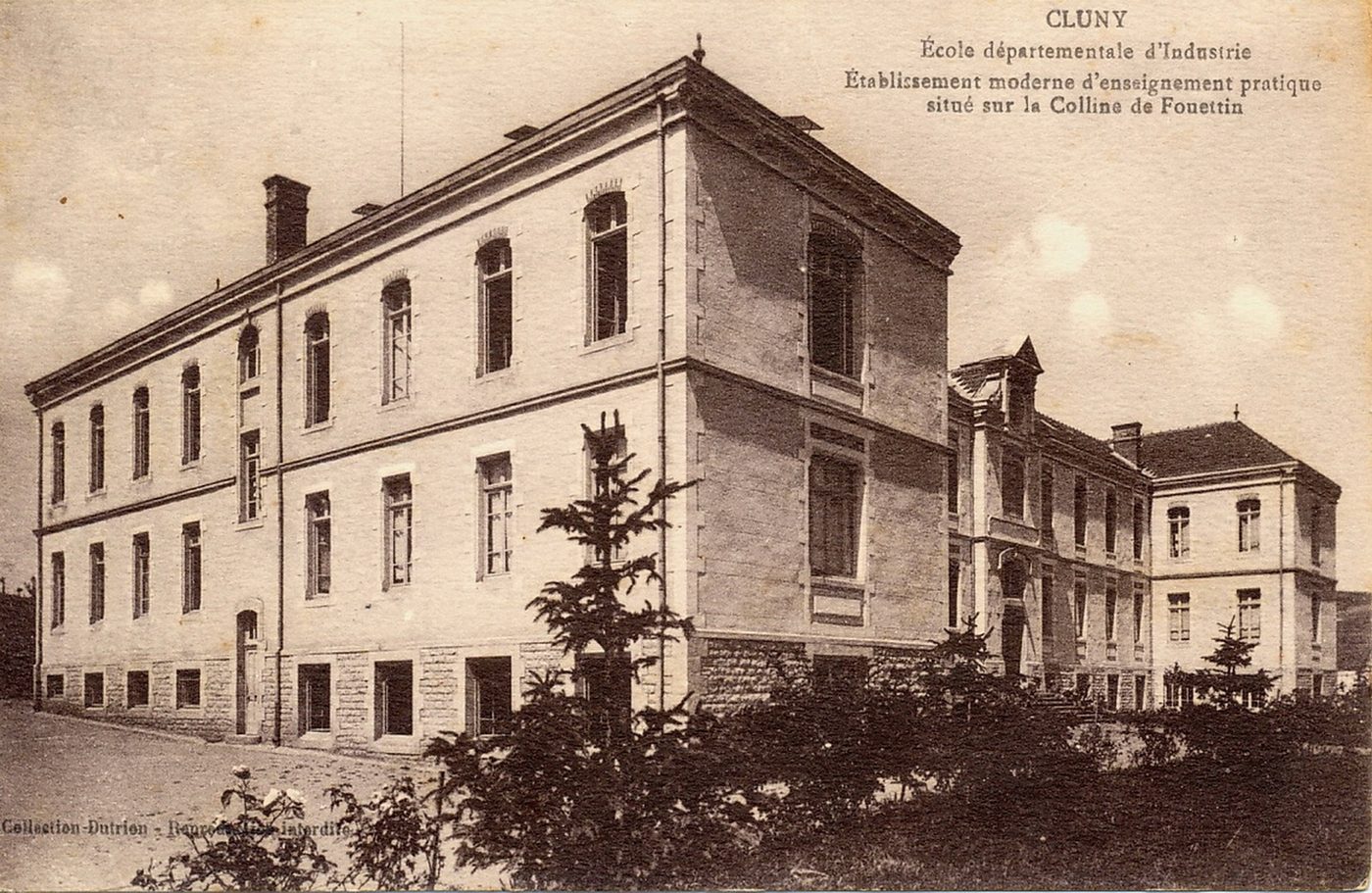 Cluny. Ecole départementale d'industrie. Etablissement moderne d'enseignement pratique, situé sur la colline de Fouettin.