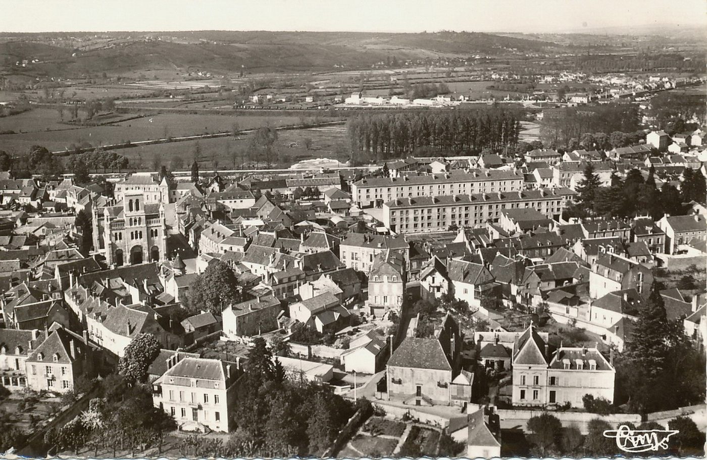 Digoin. Vue panoramique sur le centre.