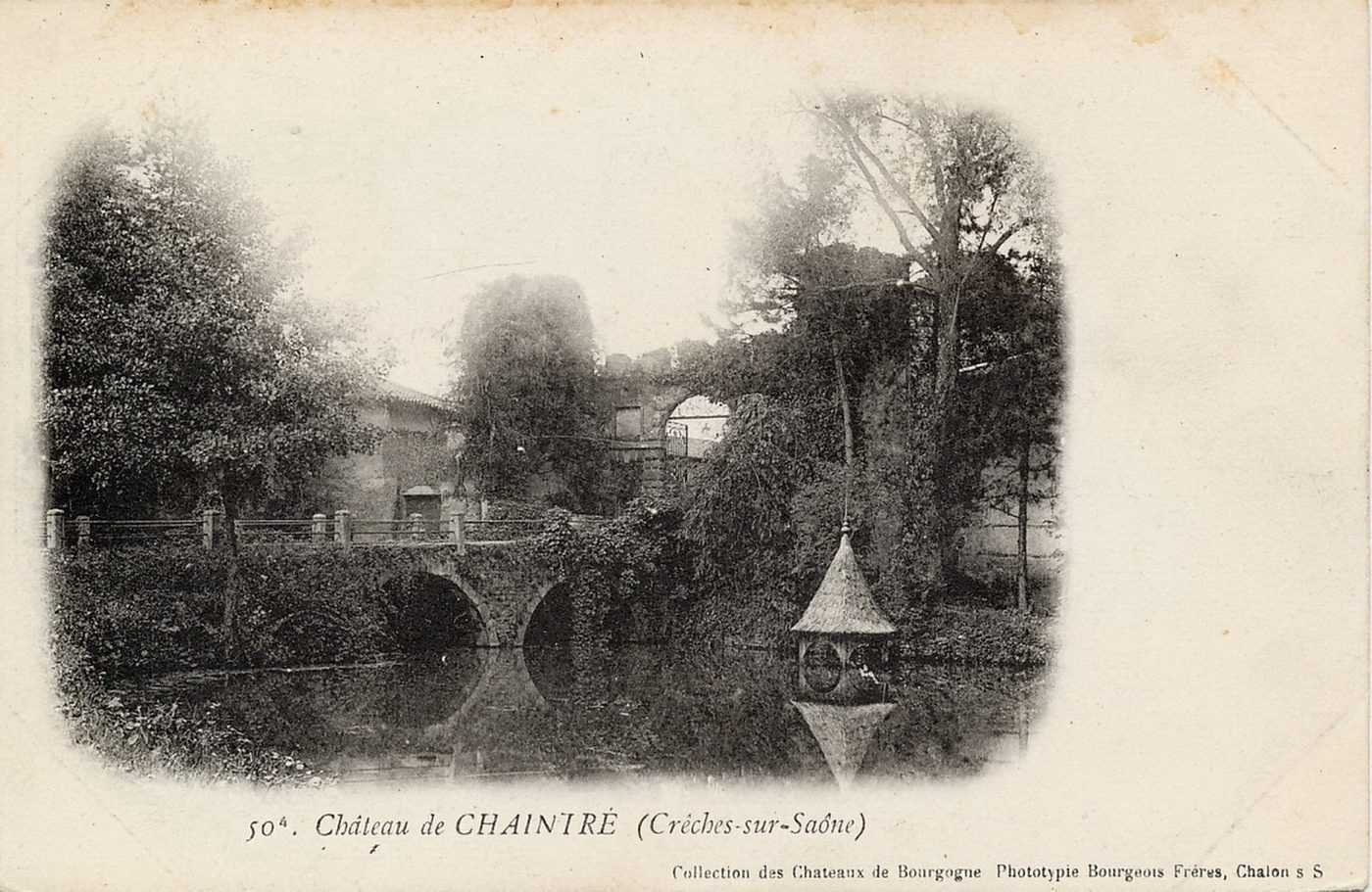 Château de Chaintré. Crêches-sur-Saône.