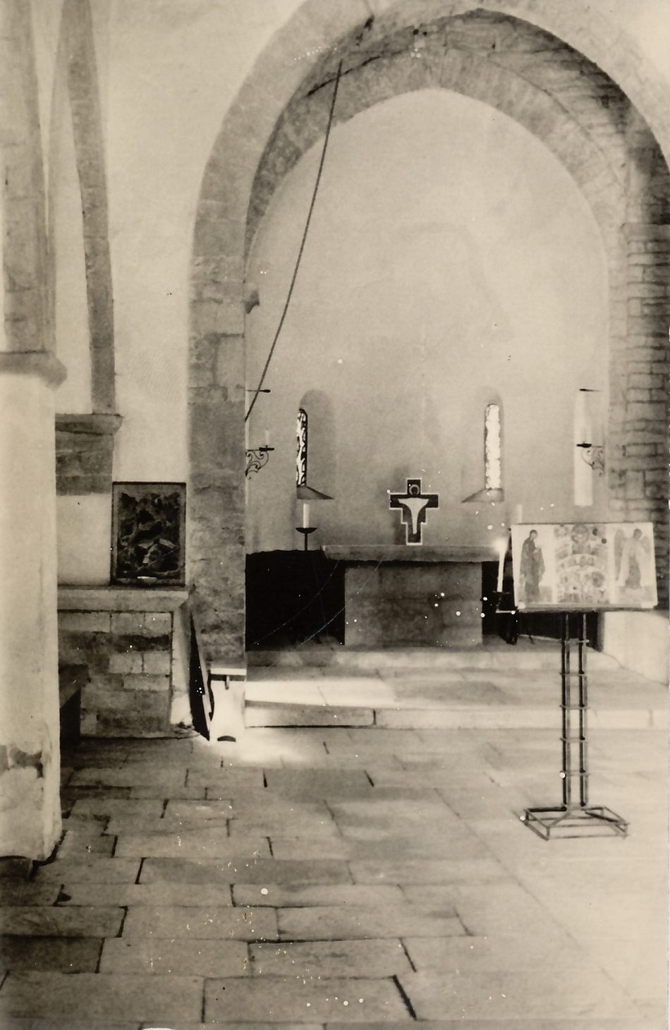 Taizé.- Intérieur de l'église.