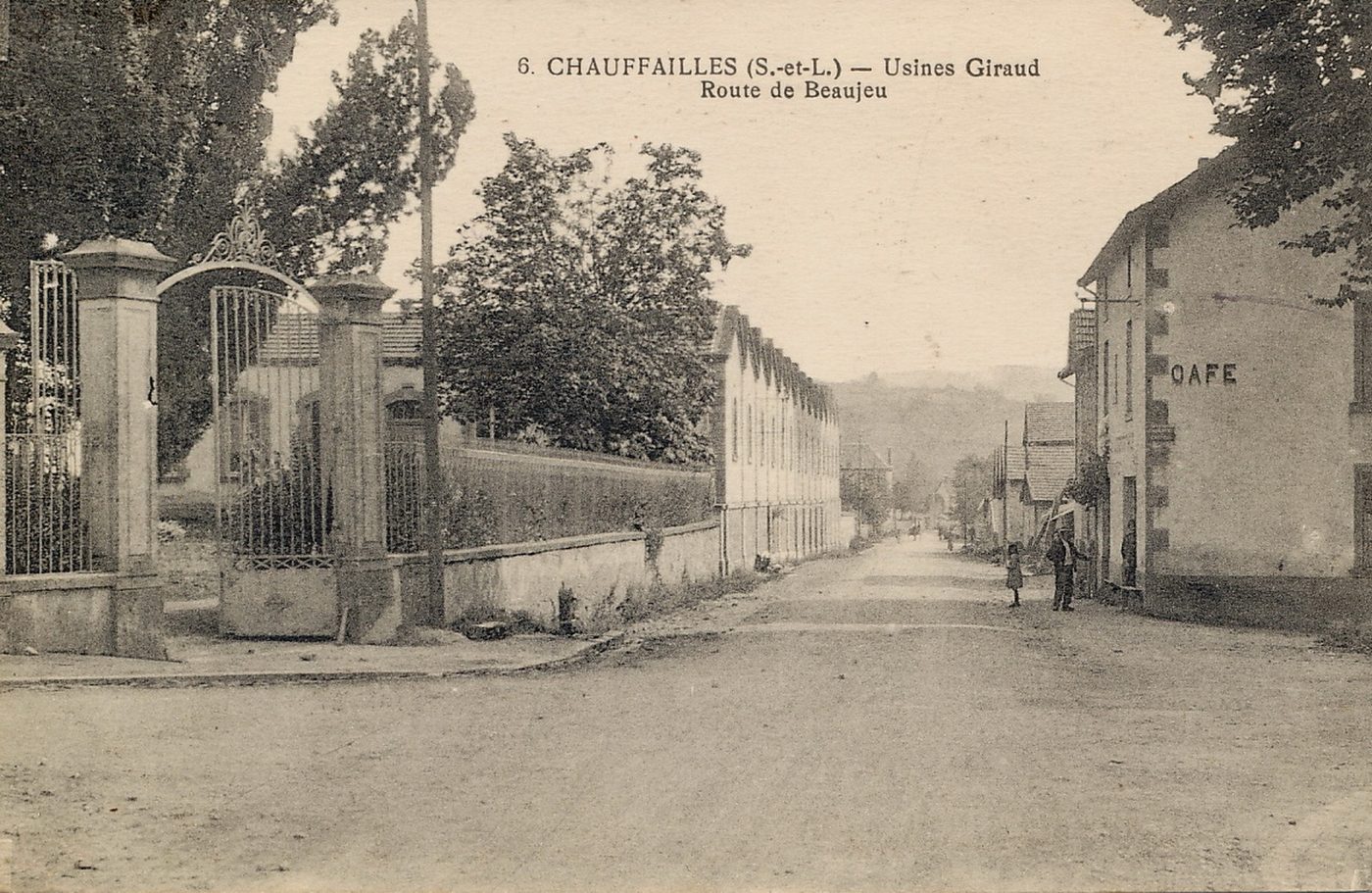 Chauffailles. Usines Giraud. Route de Beaujeu.