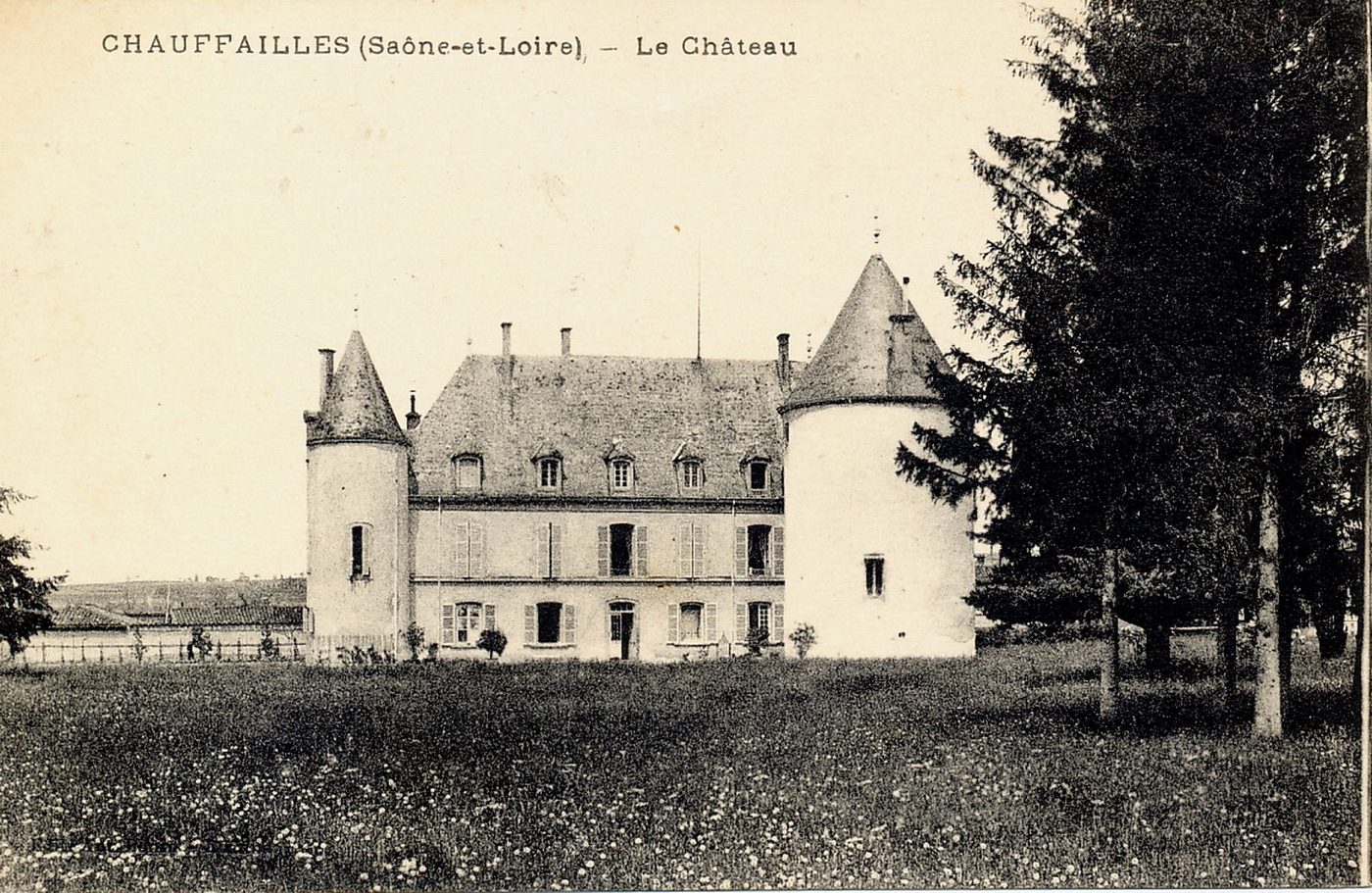 Chauffailles. Le château.