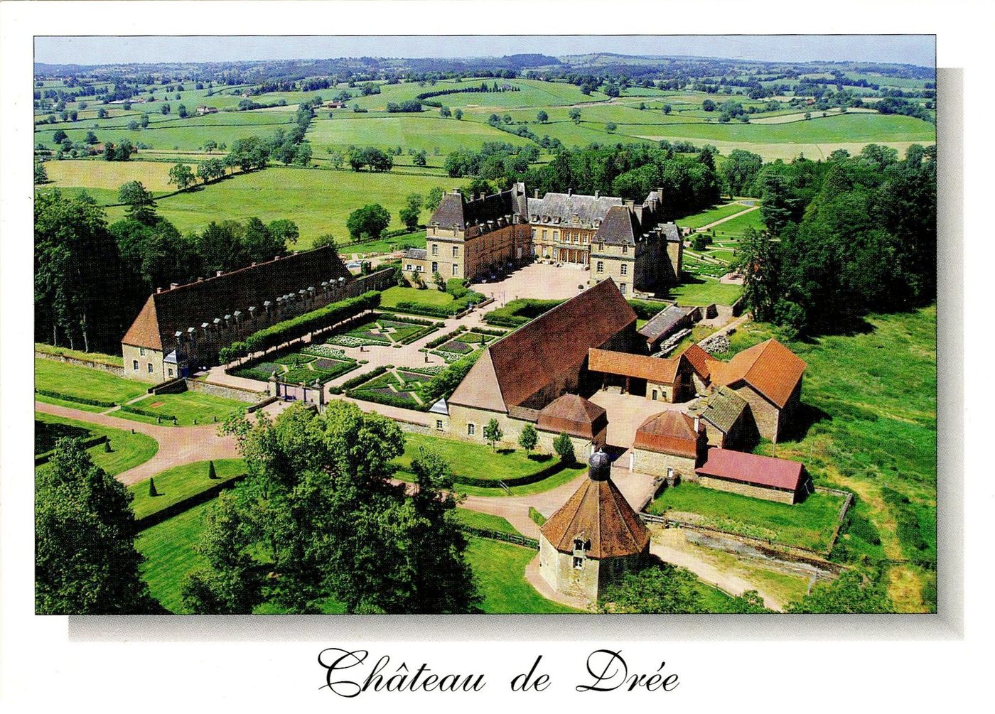 Château de Drée à Curbigny.