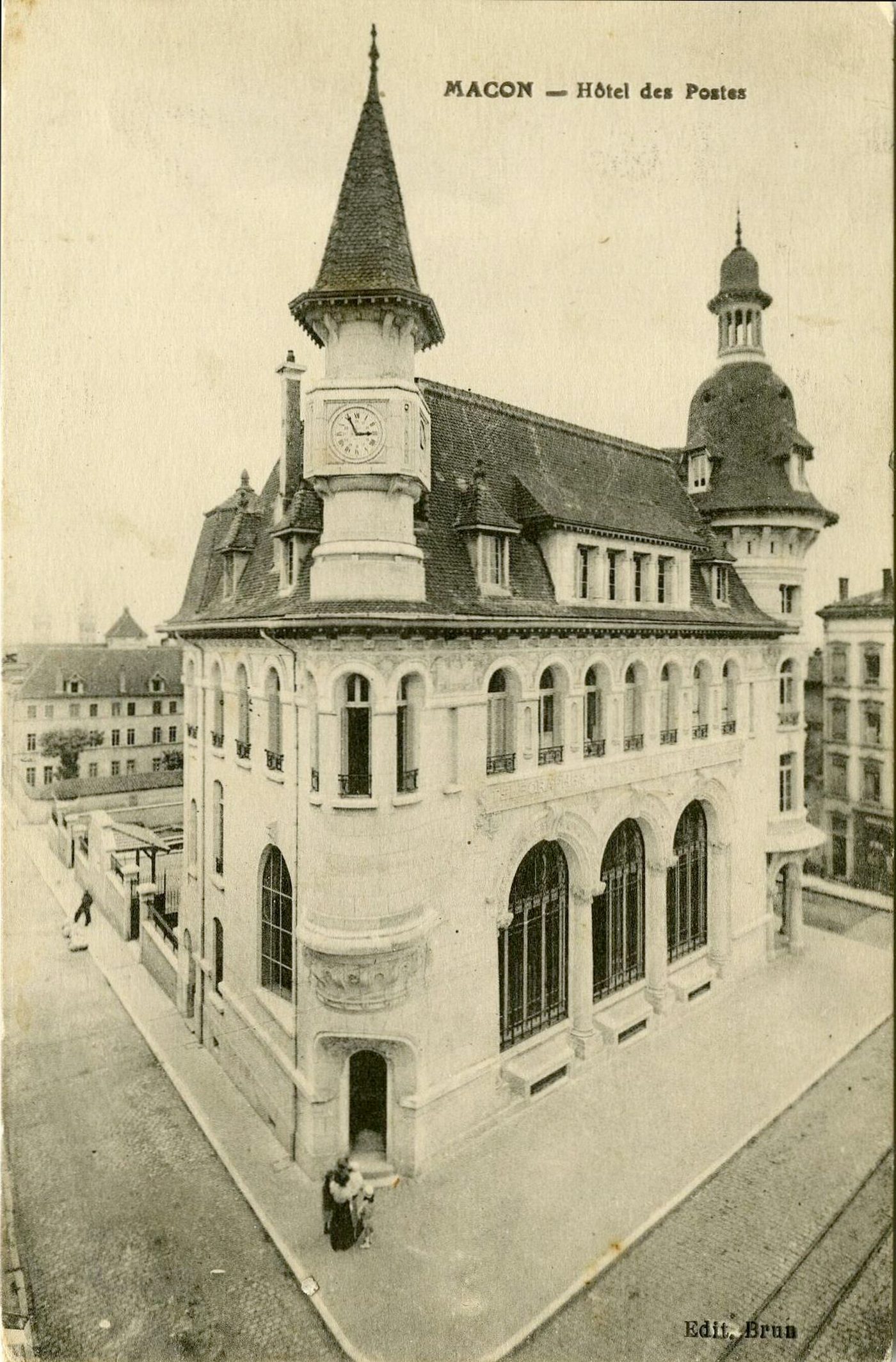 Mâcon. Hôtel des postes.