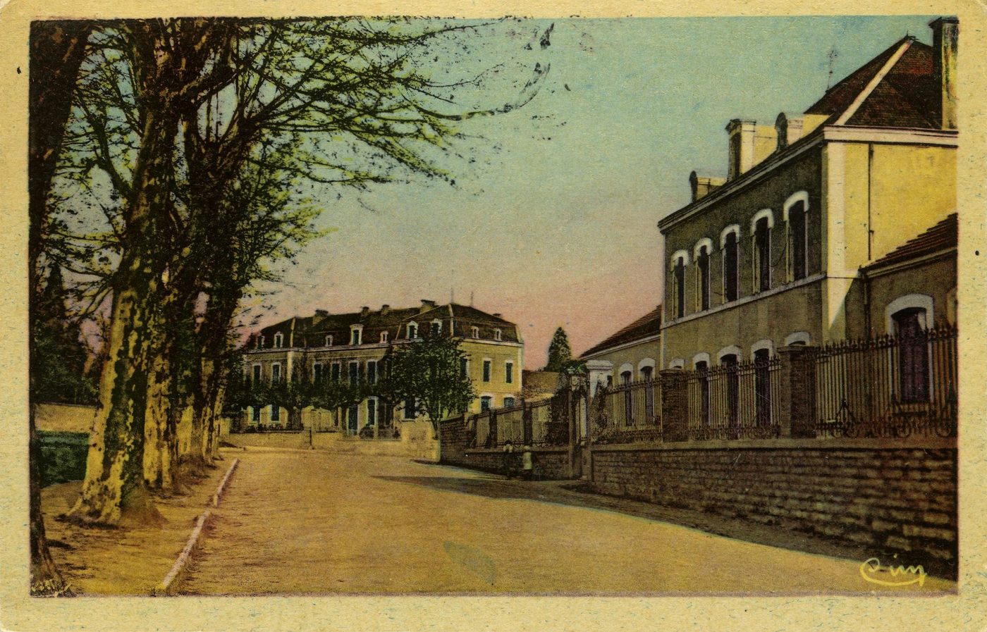 Tournus. Les écoles.